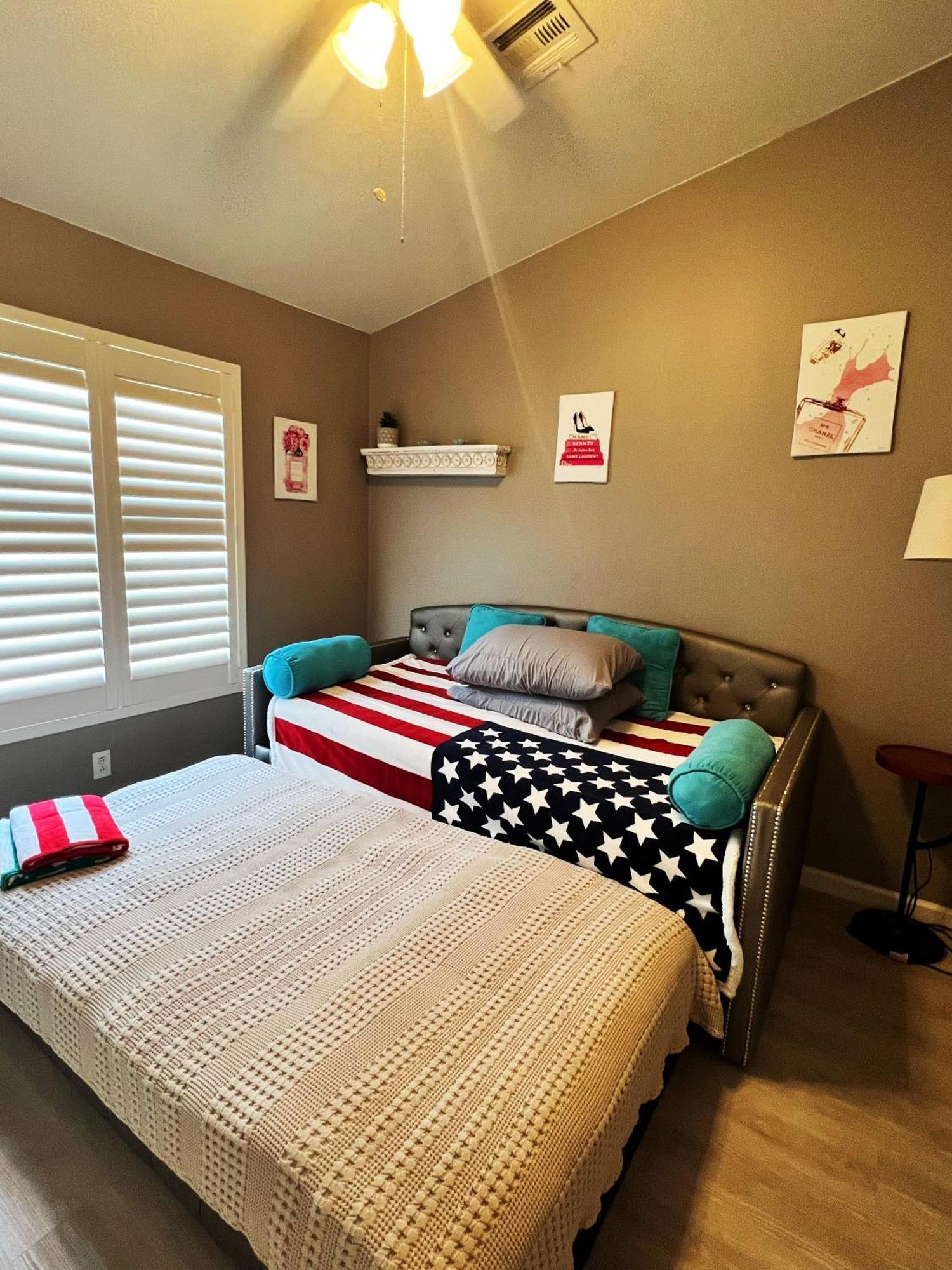 라스베이거스 Amazing Heated Pool And Private Hot Tub 3Br In Heart Of Lv 빌라 외부 사진