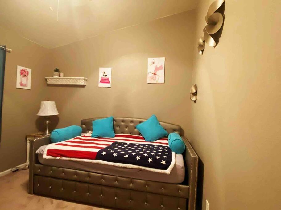 라스베이거스 Amazing Heated Pool And Private Hot Tub 3Br In Heart Of Lv 빌라 외부 사진