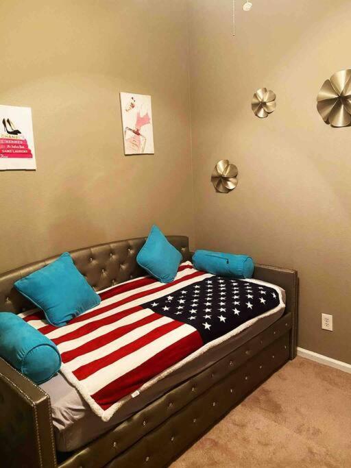 라스베이거스 Amazing Heated Pool And Private Hot Tub 3Br In Heart Of Lv 빌라 외부 사진